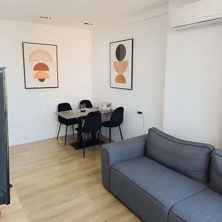 Golden Corner 3 - Sweet Escape * Tirana