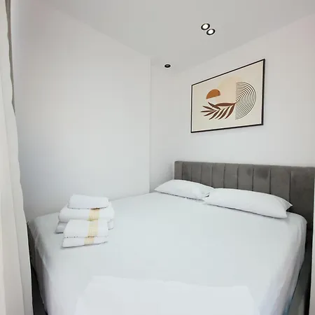 Golden Corner 3 - Sweet Escape Appartement *