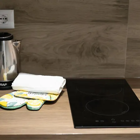 Golden Corner 3 - Sweet Escape *