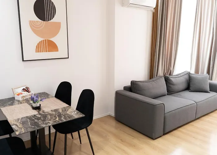 Golden Corner 3 - Sweet Escape * Tirana